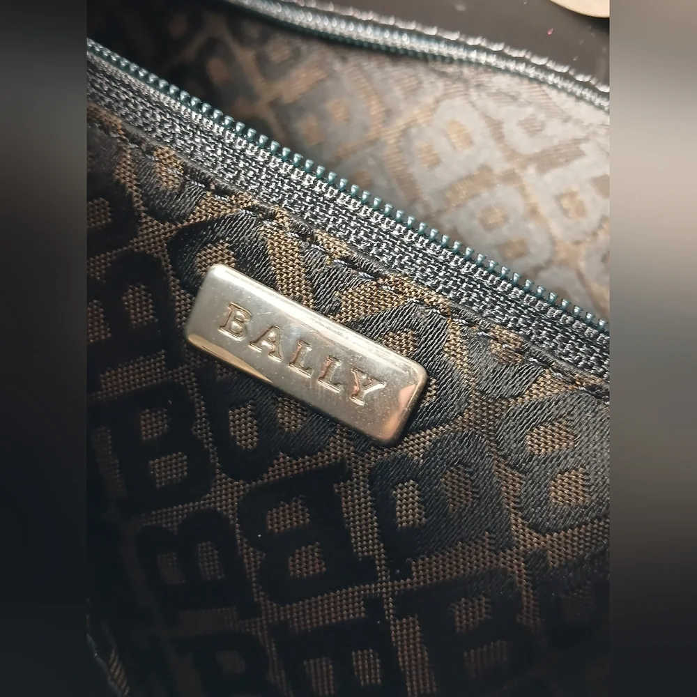 Bally vintge black Shoulder Bag *Unique - Picture 6 of 6